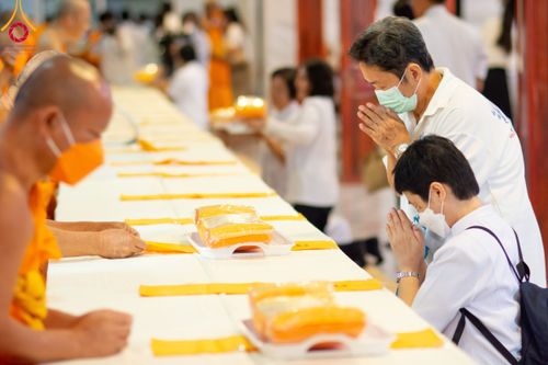 ภาพ No.112990:พิธีถวายภัตตาหารเป็นสังฆทาน แด่คณะพระธรรมยาตรา ปีที่ 12 วันที่ 16 มกราคม พ.ศ. 2567 ณ วัดโบสถ์(บน) บางคูเวียง จ.นนทบุรี