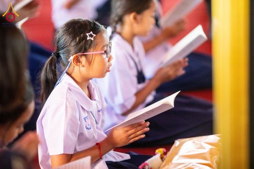 ภาพ No.205033:พิธีทอดผ้าป่าทำนุบำรุงศาสนสถาน ณ วัดบ่อทอง ตำบลคูขวาง อำเภอลาดหลุมแก้ว จังหวัดปทุมธานี ในโครงการธรรมยาตรา กตัญญูบูชา มหาปูชนียาจารย์ พระมงคลเทพมุนี(สด จนฺทสโร) พระผู้ปราบมาร อนุสรณ์สถาน 7 แห่ง ปีที่ 13 วันที่ 30 มกราคม พ.ศ. 2568 