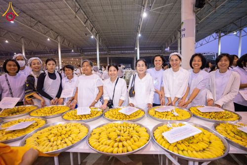 ภาพ No.121577:พิธีถวายภัตตาหารเป็นสังฆทาน แด่คณะพระธรรมยาตรา ปีที่ 12 วันที่ 31 มกราคม พ.ศ. 2567 ณ สภาธรรมกายสากล วัดพระธรรมกาย