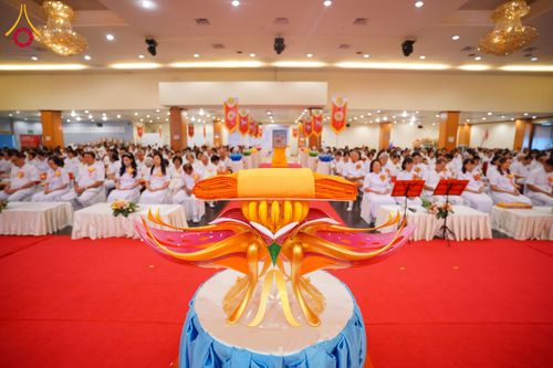 ภาพ No.173873:พิธีทอดกฐิน วัดภาวนาปีนัง ประเทศมาเลเซีย วันที่ 31 ตุลาคม พ.ศ. 2567