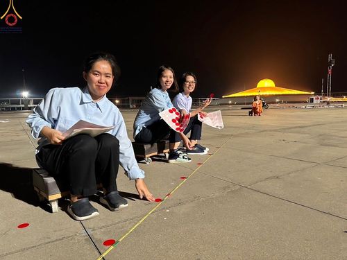 ภาพ No.138041:V.42 ก่อน กลาง เก็บ บุญวันวิสาขบูชา การเตรียมงาน การปฏิบัติงาน และการเก็บงาน ของเจ้าหน้าที่หน่วยงานต่างๆ วันวิสาขบูชา พุธที่ 22 พฤษภาคม พ.ศ. 2567