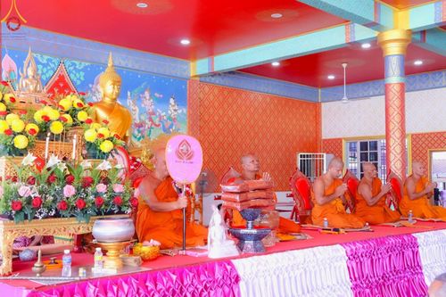 ภาพ No.179262:พิธีทอดกฐิน ณ วัดถ้ำคีรีวงศ์ อ.เปิ้นดัง รัฐเคด้าห์ ประเทศมาเลเซีย ในโครงการกฐินสามัคคีทั่วไทย 30,000 วัด บูชาธรรม 80 ปี หลวงพ่อธัมมชโย โดยคณะศิษยานุศิษย์วัดพระธรรมกาย วันที่ 1 พฤศจิกายน พ.ศ. 2567