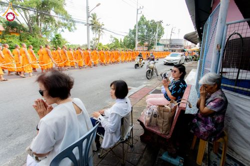 ภาพ No.211377:วันอาทิตย์ที่ 16 มีนาคม พ.ศ. 2568 ธรรมยาตราอัญเชิญพระบรมสารีริกธาตุ รอบเมืองปัตตานี ประดิษฐาน ณ ปทุมเจดีย์ เจดีย์พระพุทธเจ้า 5 พระองค์  ศูนย์อบรมเยาวชนปัตตานี