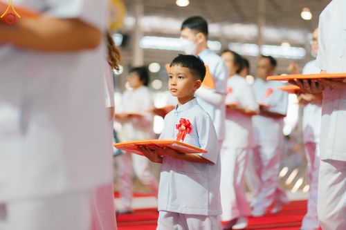 ภาพ No.177982:พิธีทอดผ้าป่าต้นสมบัติจักรพรรดิ ในวันอาทิตย์ที่ 1 ธันวาคม พ.ศ. 2567 ณ สภาธรรมกายสากล วัดพระธรรมกาย