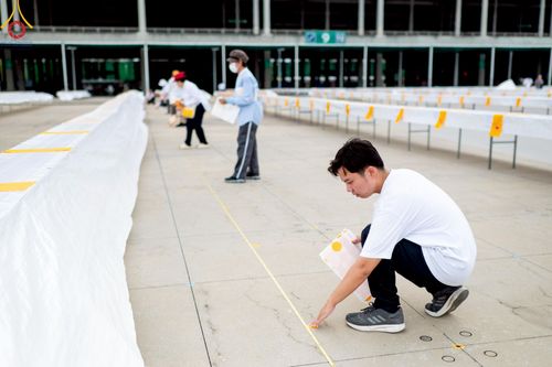 ภาพ No.218395:วันที่ 14-15 เมษายน พ.ศ. 2568 การเตรียมงานเครื่องเสียง , การเตรียมงานติดผ้ารับประเคน , การเตรียมงานเครื่องนอนพระสังฆาธิการ , การเตรียมงานจุดนั่งสาธุชน , การเตรียมงานถุงน้ำถ่วงน้ำหนักโต๊ะ , การเตรียมงานภาชนะฉันภัตตาหาร เพื่องานวันคุ้มครองโลก 22 เมษายน พ.ศ