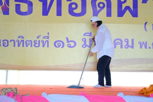 ภาพ No.211155:วันเสาร์ที่ 15 มีนาคม พ.ศ. 2568  การเตรียมงานของเจ้าหน้าที่ เพื่องานฉลองปทุมเจดีย์ ณ ศูนย์อบรมเยาวชนปัตตานี