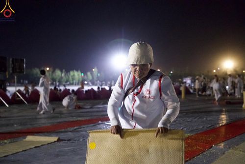 ภาพ No.119690:V.19 แกล้วกล้า การเตรียมงาน เก็บงาน การรับบุญของเจ้าหน้าที่หน่วยงานต่างๆ เพื่อโครงการธรรมยาตรา กตัญญูบูชามหาปูชนียาจารย์ พระมงคลเทพมุนี (สด จนฺทสโร) พระผู้ปราบมาร อนุสรณ์สถาน 7 แห่ง ปีที่ 12 ระหว่างวันที่ 2 - 31 มกราคม พ.ศ.2567