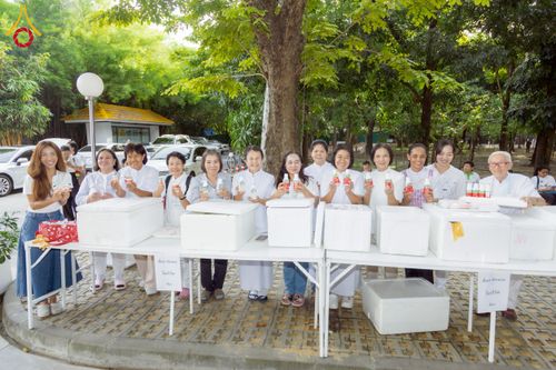 ภาพ No.233158:วันที่ 11 กรกฏาคม พ.ศ. 2568 พิธีอธิษฐานพรรษา ของคณะสงฆ์ ณ โบสถ์พระไตรปิฎก วัดพระธรรมกาย ต.คลองสาม อ.คลองหลวง จ.ปทุมธานี