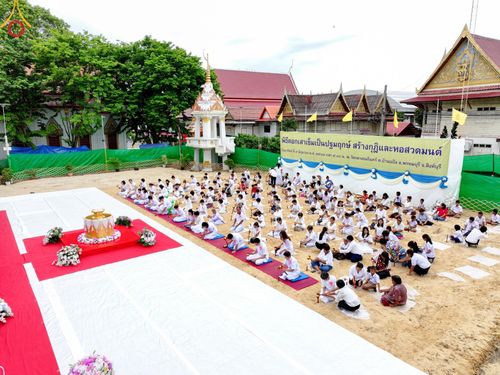 ภาพ No.140461:พิธีตอกเสาเข็มเป็นปฐมฤกษ์ เพื่อสร้างกุฎิและหอสวดมนต์ และพิธีทอดผ้าป่าบำรุงวัด ณ วัดกลางธนรินทร์ ต.บ้านแป้ง อ.พรหมบุรี จ.สิงห์บุรี วันอาทิตย์ที่ 9 มิถุนายน พ.ศ.2567