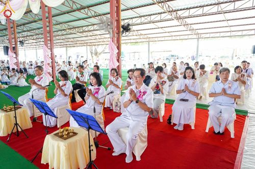 ภาพ No.172497:พิธีทอดกฐินเพื่อสร้าง "ลานเอนกประสงค์พญานาค 4 ตระกูล" วันที่ 15 พฤศจิกายน พ.ศ.2567 ณ พุทธอุทยานนานาชาติ อ.โพนพิสัย จ.หนองคาย