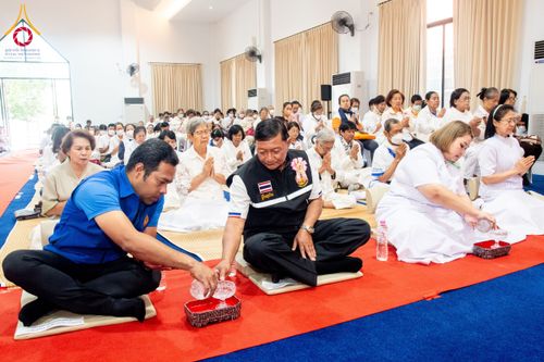 ภาพ No.204968:พิธีทอดผ้าป่าทำนุบำรุงศาสนสถาน ณ วัดแก้วบัวเกษร ตำบลระแหง อำเภอลาดหลุมแก้ว จังหวัดปทุมธานี ในโครงการธรรมยาตรา กตัญญูบูชา มหาปูชนียาจารย์ พระมงคลเทพมุนี(สด จนฺทสโร) พระผู้ปราบมาร อนุสรณ์สถาน 7 แห่ง ปีที่ 13 วันที่ 30 มกราคม พ.ศ. 2568