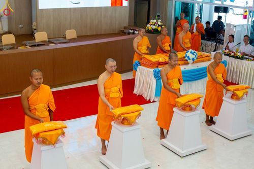 ภาพ No.86567:พิธีบุพเปตพลีนานาชาติ ปีที่ 10  วันเสาร์ที่ 19 สิงหาคม 2566  ณ ศูนย์ปฏิบัติธรรมภาคใต้ อ.บางกล่ำ จ.สงขลา