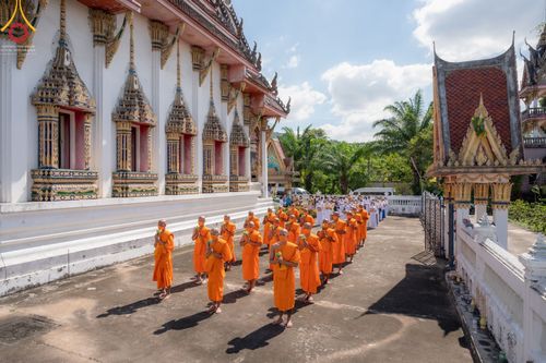 ภาพ No.66570:พิธีอุปสมบทวัดเขาชีธรรมนิมิต อ.ศรีราชา จ.ชลบุรี รับบุญจัดงานโดยสำนักพัฒนาเยาวชนโลก เมื่อวันที่ 7 ธันวาคม พ.ศ. 2565