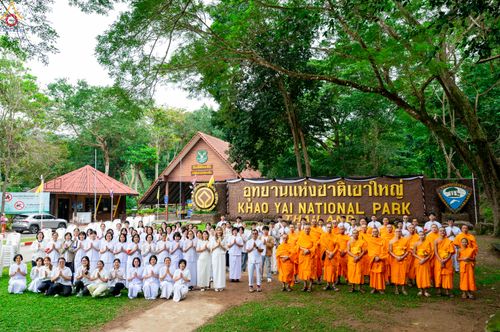 ภาพ No.283446:วันที่ 12 -13 ธันวาคม พ.ศ.2568 เบื้องหลังความสำเร็จ ของการจัดงานตักบาตร พระ 1,000 รูป เขาใหญ่