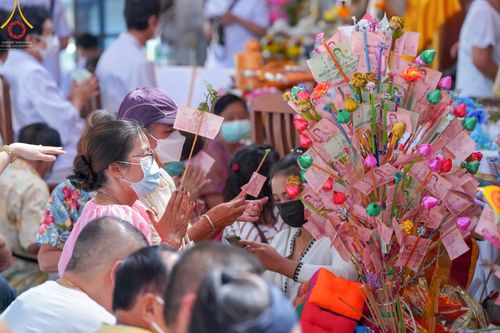 ภาพ No.64921:พิธีทอดกฐินสามัคคีทั่วไทย 5,000 วัด โดยคณะศิษยานุศิษย์วัดพระธรรมกาย น้อมบูชาธรรม 78 ปี หลวงพ่อธัมมชโย  วันอังคารที่ 8 พฤศจิกายน พ.ศ. 2565  ณ วัดนาบุญ อำเภอธัญบุรี จังหวัดปทุมธานี