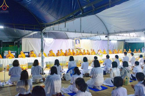 พิธีถวายภัตตาหารเป็นสังฆทาน แด่คณะพระธรรมยาตราฯ ในโครงการธรรมยาตราฯ ปีที่ 11 ณ อนุสรณ์สถานคลองบางนางแท่น อ.สามพราน จ.นครปฐม วันที่ 11 มกราคม พ.ศ. 2566