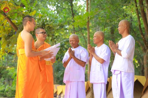 ภาพ No.285576:วันที่ 26-30  พฤศจิกายน พ.ศ. 2568  กิจกรรมสวดมนต์ นั่งสมาธิ ฟังธรรม ของนาคธรรมทายาท ในโครงการบวชบูชาธรรมมหาปูชนียาจารย์  ณ ศูนย์ปฏิบัติธรรมบุรีรัมย์ จ.บุรีรัมย์