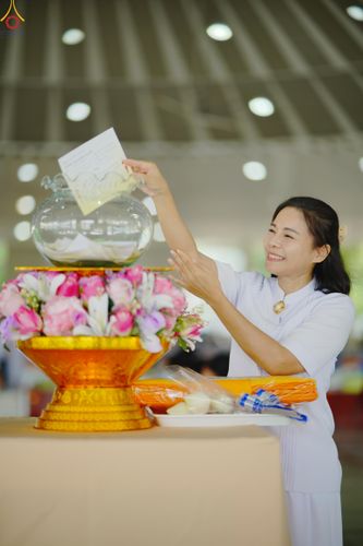 ภาพ No.348499:วันที่ 11 กันยายน พ.ศ.2569 พิธีบุพเปตพลี ครั้งที่ 188 ร่วมอุทิศส่วนกุศล แด่หมู่ญาติผู้ล่วงลับไปแล้ว และเป็นปัจจัยสนับสนุน การเผยแผ่พระพุทธศาสนา ณ หอฉันคุณยายอาจารย์ วัดพระธรรมกาย