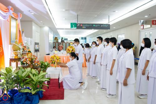 ภาพ No.67827:คณะอุบาสก อุบาสิกา วัดพระธรรมกาย และมูลนิธิธรรมกาย ลงนามถวายพระพร สมเด็จพระเจ้าลูกเธอ เจ้าฟ้าพัชรกิติยาภา นเรนทิราเทพยวดี กรมหลวงราชสาริณีสิริพัชร มหาวัชรราชธิดา