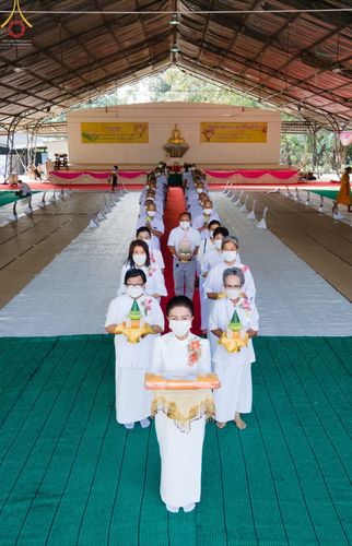 ภาพ No.65467:พิธีขอขมามอบผ้าไตร นาคธรรมทายาท ในโครงการอุปสมบทบูชาธรรม มหาปูชนียาจารย์ประจำปี 2565 ณ ศูนย์อบรมเยาวชนผาสุกวนิช จ.ราชบุรี วันที่ 19 พฤศจิกายน พ.ศ. 2565