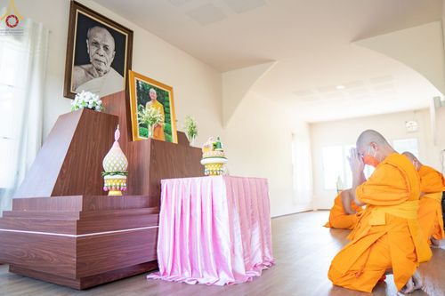 ภาพ No.68382:พิธีมุทิตาสักการะ หลวงพ่อทัตตชีโว เนื่องในวาระ อายุวัฒนมงคล 82 ปี 51 พรรษา ณ พระมหาเจดีย์ทัตตชีโว ศูนย์อบรมเยาวชนกาญจนบุรี วันที่ 21 ธันวาคม พ.ศ. 2565