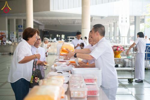 ภาพ No.322414:วันที่ 16 เมษายน พ.ศ.2569 พิธีบุพเปตพลี ครั้งที่ 181 ร่วมอุทิศบุญแด่หมู่ญาติที่ล่วงลับไปแล้ว และสืบทอดอายุพระพุทธศาสนา