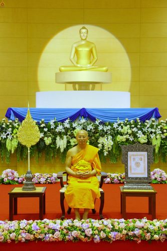 ภาพ No.48832:ประมวลภาพการสร้างบารมีของ พระเดชพระคุณพระสุธรรมญาณวิเทศ (สุธรรม สุธมฺโม)