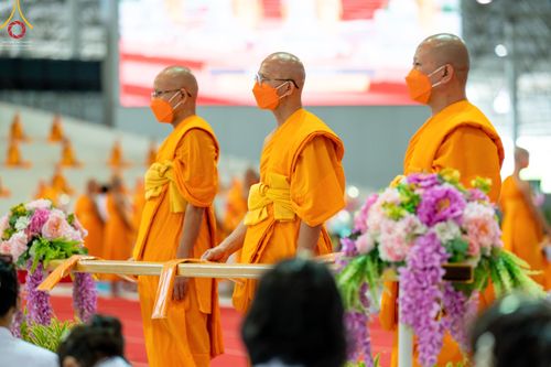 ภาพ No.52505:ประมวลภาพวันคล้ายวันเกิดครบรอบ 138 ปี พระมงคลเทพมุนี (สด จนฺทสโร) พระผู้ปราบมาร ชุดที่ 1