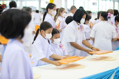 ภาพ No.46932:ประมวลภาพพิธีทอดผ้าป่าธรรมชัย ณ วัดพระธรรมกาย (5 มิถุนายน พ.ศ. 2565)