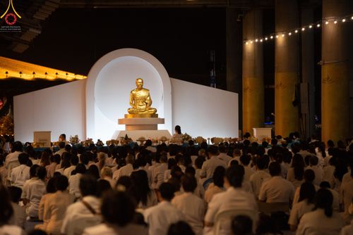 ภาพ No.52631:ประมวลภาพวันคล้ายวันเกิดครบรอบ 138 ปี พระมงคลเทพมุนี (สด จนฺทสโร) พระผู้ปราบมาร ชุดที่ 2