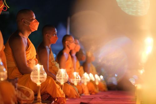 ภาพ No.46582:พิธีจุดโคมวิสาขประทีป วันวิสาขบูชา พ.ศ. 2565 ณ ประเทศอินโดนีเซีย