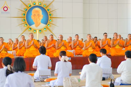 ภาพ No.316426:วันเสาร์ที่ 21 มีนาคม พ.ศ.2569 พิธีถวายภัตตาหารเมนูสวรรค์ เพื่อการบรรลุธรรม ณ หอฉันคุณยายอาจารย์ฯ วัดพระธรรมกาย