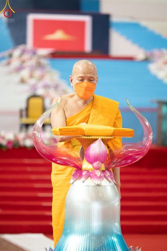 ภาพ No.52504:ประมวลภาพวันคล้ายวันเกิดครบรอบ 138 ปี พระมงคลเทพมุนี (สด จนฺทสโร) พระผู้ปราบมาร ชุดที่ 1