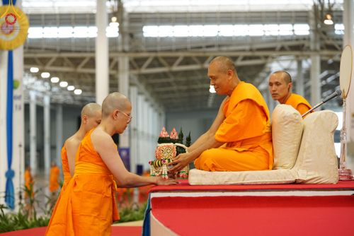 ภาพ No.180713:พิธีบรรพชาอุปสมบท โครงการอุปสมบทบูชาธรรมมหาปูชนียาจารย์ ประจำปีพุทธศักราช 2567 วันเสาร์ที่ 7 ธันวาคมพ.ศ. 2567 ณ วัดพระธรรมกาย จ.ปทุมธานี