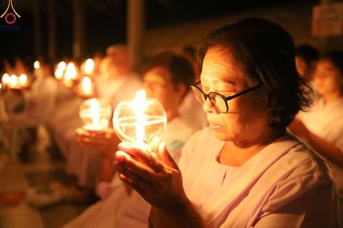 ภาพ No.158447:โครงการอบรมอุบาสก อุบาสิกาแก้ว  ตัวแทนทอดกฐิน 30,000 วัด ทั่วไทย บูชาธรรม 80 ปี หลวงพ่อธัมมชโย ระหว่างวันที่ 20-22 กันยายน พ.ศ. 2567 ณ จังหวัดบุรีรัมย์ รุ่นที่ 3