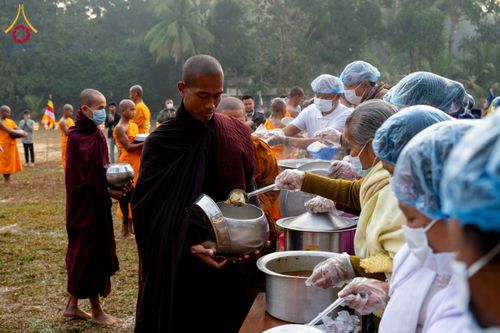 ภาพ No.131147:Photo Story ปฐมบรรพชาชาวพุทธมาร์มา Episode 4/5 วันที่ 13 กุมภาพันธ์พ.ศ. 2567 ณ วัดธัมจักร อรัญกุฏิ บังกลาเทศ