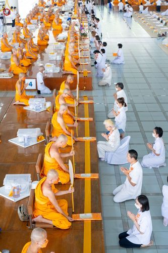 ภาพ No.85660:พิธีบุพเปตพลีครั้งที่ 138 ร่วมอุทิศบุญแด่หมู่ญาติที่ล่วงลับไปแล้ว และสืบทอดอายุพระพุทธศาสนา วันพุธที่ 16 สิงหาคม พ.ศ. 2566 (วันพระแรม 15 ค่ำ เดือน 8-8 ณ หอฉันคุณยายอาจารย์ฯ วัดพระธรรมกาย