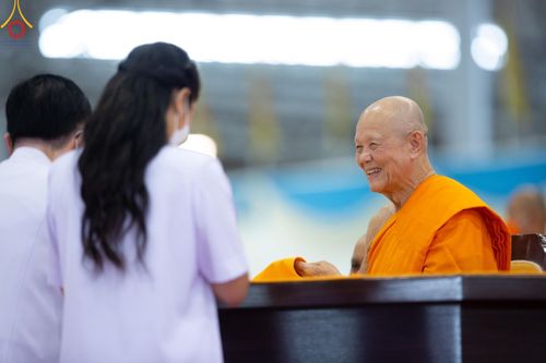 ภาพ No.124557:พิธีถวายรางวัล Guinness World Records "สถิตินั่งสมาธิและร่วมลงชื่อเพื่อสร้างสันติภาพโลก ด้วยจำนวนคนที่มากที่สุดในโลก" ณ สภาธรรมกายสากล วัดพระธรรมกาย วันมาฆบูชา เสาร์ที่ 24 กุมภาพันธ์ พ.ศ. 2567