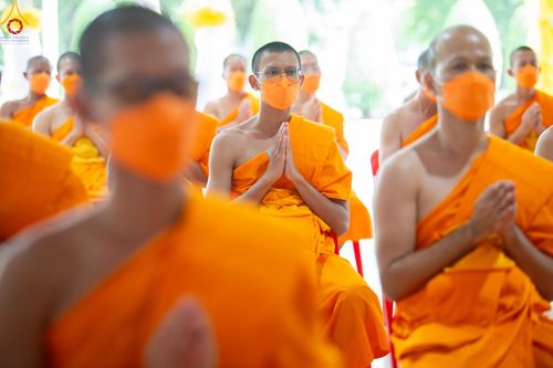 ภาพ No.86664:พิธีเจริญพระพุทธมนต์ถวายพระพรชัยมงคลแด่ สมเด็จพระนางเจ้าสิริกิติ์ พระบรมราชินีนาถ พระบรมราชชนนีพันปีหลวง พระบาทสมเด็จพระวชิรเกล้าเจ้าอยู่หัว และสมเด็จพระนางเจ้าฯ พระบรมราชินี วันจันทร์ที่ ๒๘ สิงหาคม พ.ศ. ๒๕๖๖ ณ มณฑลพิธีฯ อาคารโถงช้างฯ วัดพระธรรมกาย