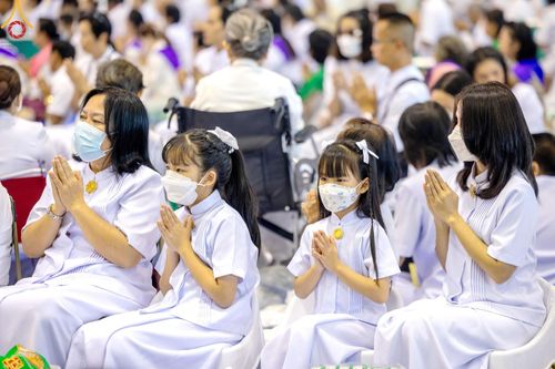 ภาพ No.205852:พิธีตักบาตร และ พิธีบูชาข้าวพระ ในวันอาทิตย์ต้นเดือน 2 กุมภาพันธ์ พ.ศ. 2568 ณ สภาธรรมกายสากล วัดพระธรรมกาย