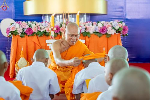 ภาพ No.134149:พิธีบรรพชาสามเณร โครงการบรรพชาสามเณร ฟื้นฟูพระพุทธศาสนาทั่วไทย ศูนย์อบรมวัดพระธรรมกาย วันเสาร์ที่ 6 เมษายน พ.ศ. 2567