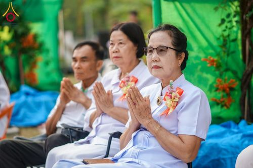 ภาพ No.206760:พิธีตักบาตรพระ 1,000 รูป ปืที่ 7 วันอาทิตย์ที่ 9 กุมภาพันธ์ พ.ศ. 2568 ณ วัดห้วยตองสัก อำเภอจอมทอง จังหวัดเชียงใหม่