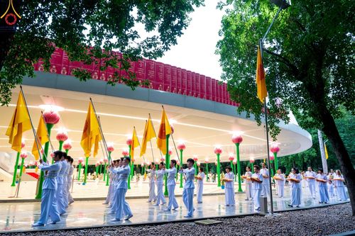 ภาพ No.156661:พิธีบรรพชาอุปสมบท ธรรมทายาท โครงการอุปสมบทหมู่บูชาธรรมครบรอบ 107 ปี วันครูผู้ค้นพบวิชชาธรรมกาย ณ โบสถ์พระไตรปิฏก วัดพระธรรมกาย วันเสาร์ที่ 14 กันยายน พ.ศ. 2567
