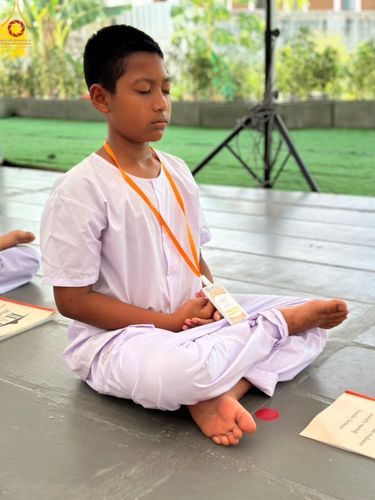 ภาพ No.133252:กิจวัตรกิจกรรมการฝึกตัวก่อนบวช และพิธีตัดปอยผมธรรมทายาท ณ ศูนย์ปฏิบัติธรรมและอบรมเยาวชนเมืองยะลา วันที่ 1-2 เมษายน พ.ศ. 2567