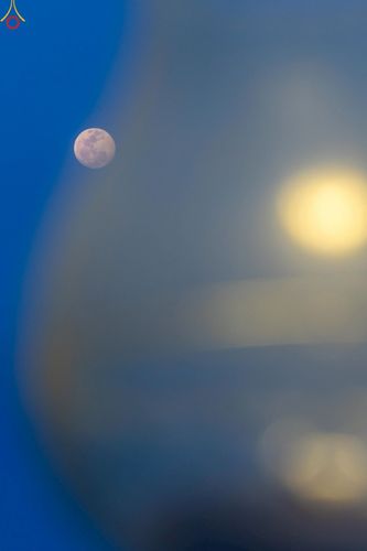 ภาพ No.223959:วันวิสาขบูชา วันอาทิตย์ที่ 11 พฤษภาคม พ.ศ. 2568 พิธีจุดวิสาขประทีป ,  พิธีเวียนประทักษิณรอบพระมหาธรรมกายเจดีย์ , พิธีฉลองชัยสวดมนต์บทธัมมจักกัปปวัตตนสูตร ครบ 7,357,000,000 จบ ณ มหารัตนวิหารคด วัดพระธรรมกาย