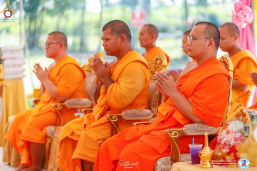 ภาพ No.161058:พิธีถวายมหาสังฆทาน 31 วัด , พิธีบุพเปตพลี , พิธีไถ่ชีวิตโค และ ปล่อยพันธ์ุปลาจำนวน 50,000 ชีวิต ณ ศูนย์การศึกษาจอมบึง ต.รางบัว อ.จอมบึง จ.ราชบุรี วันที่ 28 กันยายน พ.ศ. 2567