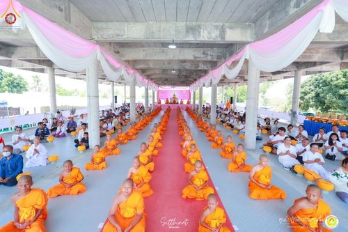 ภาพ No.135660:พิธีขอขมารับผ้าไตร , พิธีบรรพชา ในโครงการบรรพชาสามเณร ฟื้นฟูพระพุทธศาสนาทั่วไทย  ณ ศูนย์ปฏิบัติธรรมสวนผึ้ง จ.ราชบุรี วันที่ 4 เมษายน พ.ศ. 2567