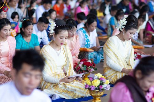 ภาพ No.100038:พิธีทอดผ้าป่า เมียนมาร์ และพิธีสวดธรรมจักร ครั้งที่ 5 ประจำปี พ.ศ. 2566 วันอาทิตย์ที่ 3 ธันวาคม พ.ศ. 2566