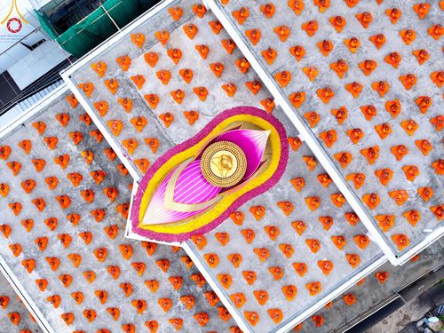 ภาพ No.118987:คณะพุทธบุตรธรรมยาตราร่วมปฏิบัติธรรม และถ่ายภาพหมู่ประวัติศาสตร์ ในโครงการธรรมยาตราฯ ปีที่ 12  วันที่ 25 มกราคม พ.ศ. 2567  ณ อาคารธรรมยาตรา กตัญญูบูชามหาปูชนียาจารย์  ตรงข้ามวัดปากน้ำภาษีเจริญ จ.กรุงเทพมหานคร