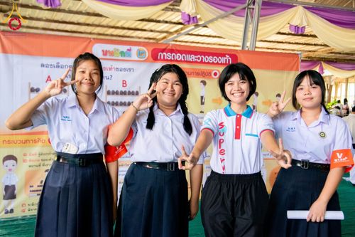 ภาพ No.183916:วันรวมพลังเด็กดี V-Star ผู้นำฟื้นฟูศีลธรรมโลก ครั้งที่ 17 ประจำปี 2567 จังหวัดราชบุรี ในวันที่ 26 พฤศจิกายน พ.ศ. 2567 ณ ศูนย์อบรมเยาวชนผาสุกวนิช อำเภอเมือง จังหวัดราชบุรี